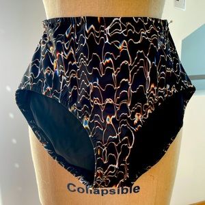 Bikini bottom, high waisted